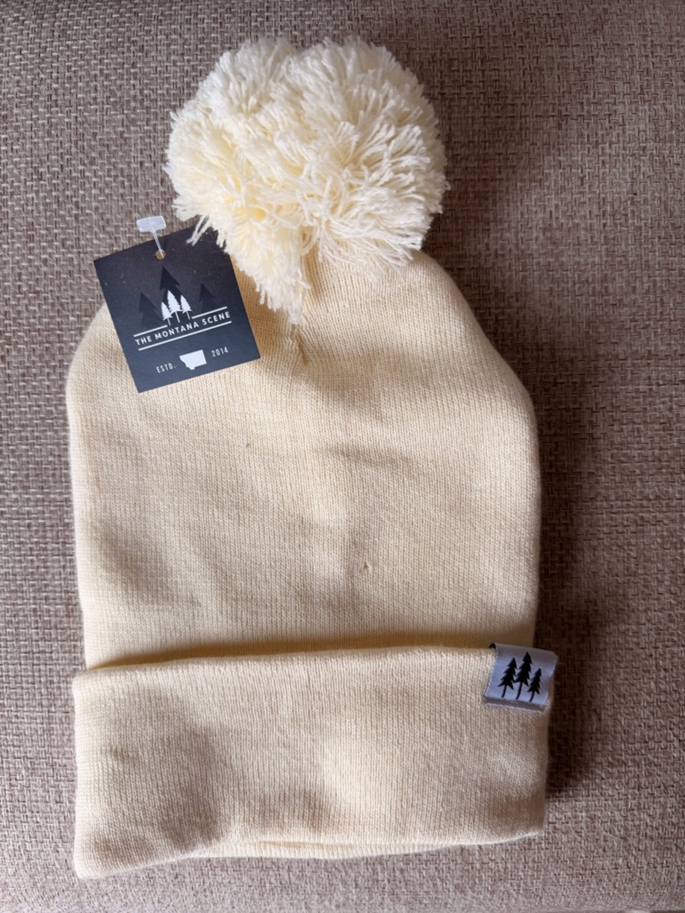 Pom Beanie in Cream